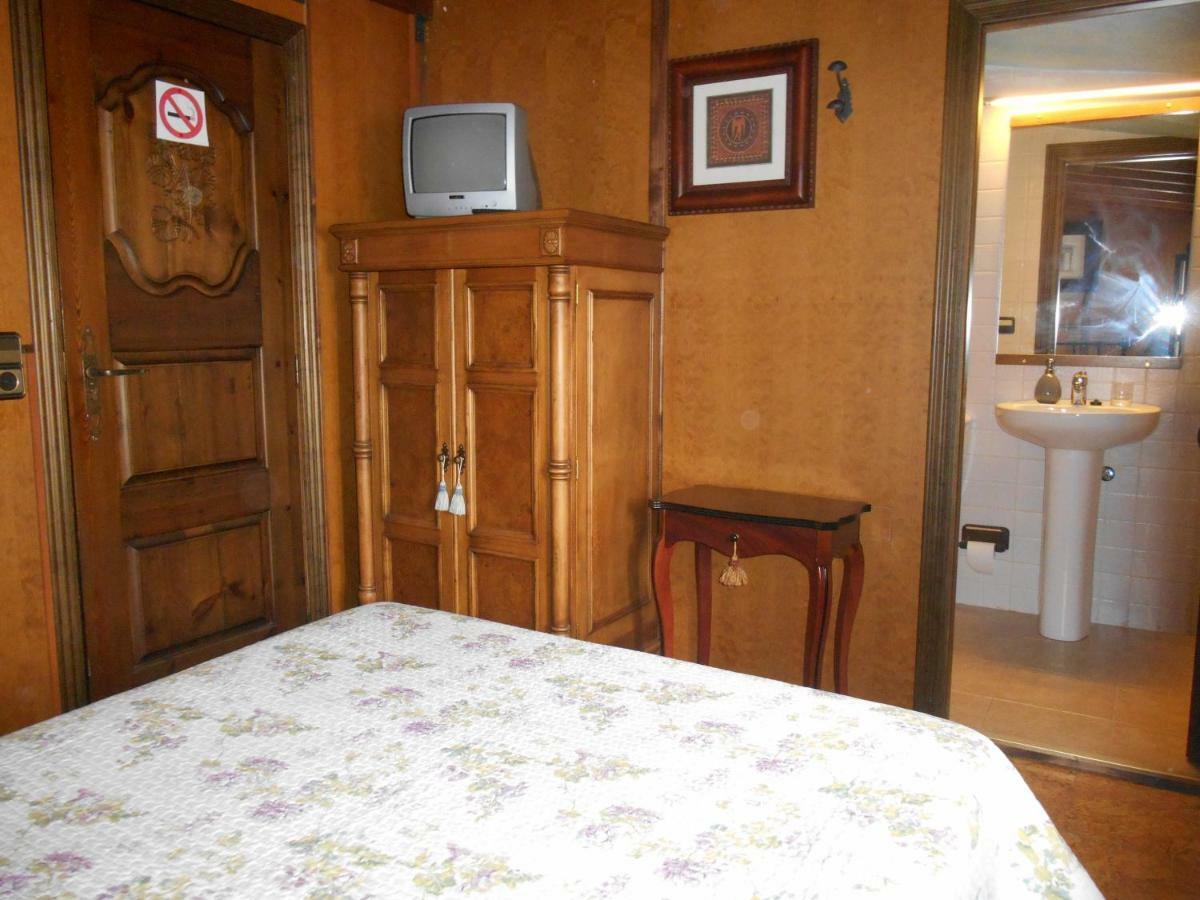 Casa Rural El Hidalgo De Alarcon Pension Buitenkant foto